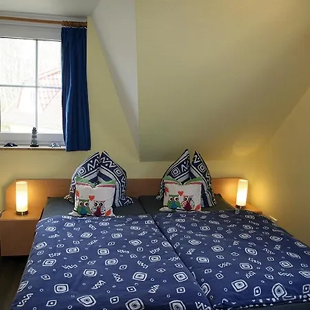 Semesterbostad Am Deich 23 Strandeule *